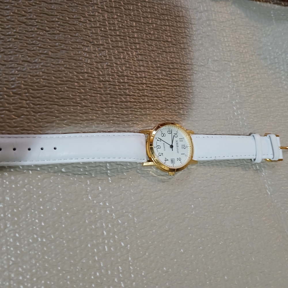 Brand New Scrub Stuff Nurse Watch With Leather Band nee Battery